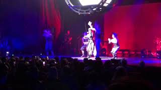 Lindsey Stirling (blindfolded playing violin) - 12/10/2019 Artemis tour - Koninklijk Circus Belgium