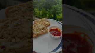 Home made cheese garlic bread #tasty #youtubeshorts #viralvideo