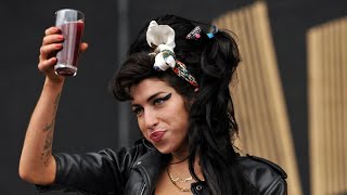 Amy Winehouse - T In The Park Festival 2008 (FULL CONCERT)