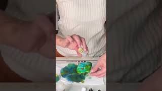 Alcohol Ink Ornaments #diy #christmas