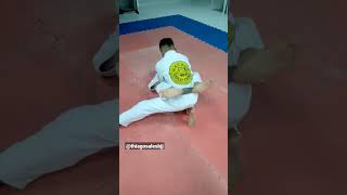 PASSAGEM DE GUARDA BASICA PARA INICIANTES #bjj #jiujitsulifestyle #drill #aluno #motivational