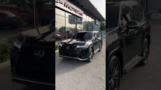 "Introducing the Luxurious Lexus LX600: A Closer Look at the Ultimate Driving Experience!"