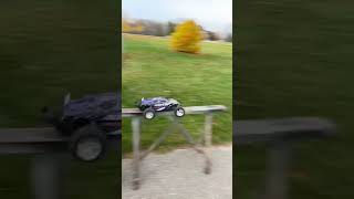 Rc car doing a grind #shorts #traxxas #rccar