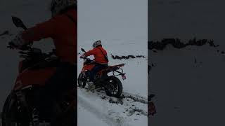 KTM Duke Riding in Snow short Rider | guess the Place ? #ktmduke #automobile #nepalride #bike