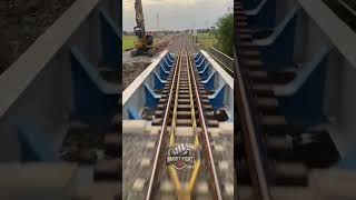 VIEWS DARI BELAKANG GERBONG COMMUTERLINE BANDUNGRAYA #kai #keretaapi #railfans #kereta #sepur