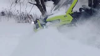 2020 Can Am Defender XMR HD10 | Throwing Snow