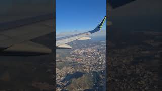 Pouso no Aeroporto Santos Dumont, Rio de Janeiro.