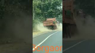 truck accident// funny accident// heavy truck driver