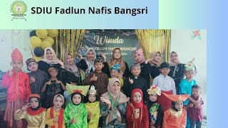 Persembahan Kelas 2 SDIU Fadlun Nafis Bangsri "Tari Wonderland Indonesia"