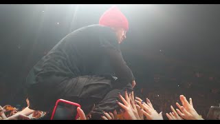 Holding On To You (Tyler in the Crowd, Live Prague) 💛🔝  Twenty one pilots -The Bandito Tour