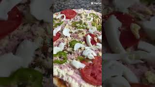 Nossas pizzas e econômicas de 20 reais