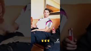 Cristiano Ronaldo chilling with lil Wayne