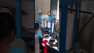 lever type hydraulic paper plate machine..call 6379479223.