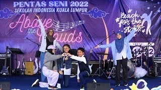 11. Kelas 9 SMP - Domino - Pentas Seni SIKL 2022