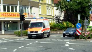 RTW Hersfeld mit Pressluft auf Einsatzfahrt