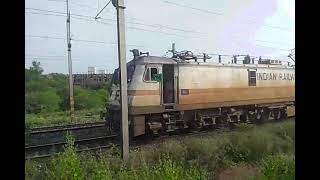 Raipur itwari passenger meets itwari raipur passenger at Rajnandgaon outer standing behind tata pass