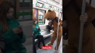 Funny Bear Prank #shorts #bear #youtubeshort #prank #comedy