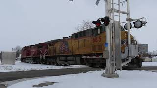 UP/CP Light Power Combo on NS L46 in Tipton, IN