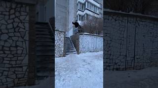 50-50 slide no comply out #snowskate #skateboarding #snowboarding