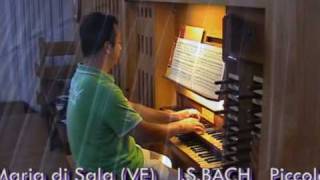 J.S.Bach Piccolo prel e fuga in si bemolle