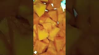 Papaya chaat#papaya cutting skill#shortsvideo#fruitcutting