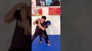 Cách Khống Chế Khi Hị Siết Cổ Sau #kungfu #tuve #vothuat #shorts