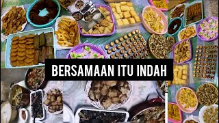 SENANGNYA MAKAN BERSAMA TEMAN TEMAN .. !!!