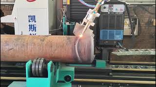 Large diameter pipe cutting machine