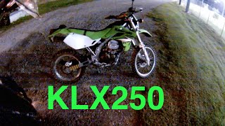 Riding Drew's Kawasaki KLX250s