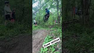 Big Jump session 😜 #viral #enduro #mtb #jump #sky