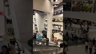 Philippines Manila shopping mall  live filming scene pilipinas singer Abutin ang pangarap sa pamilya