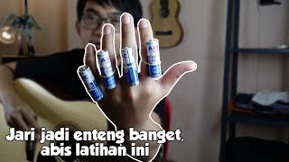 Latihan Fingering Dengan Menambah Beban Pada Jari