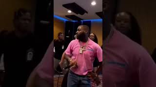 Davido Rehearsing With His Crew For An Upcoming Show #shorts #shortsvideo #shortsfeed #davido