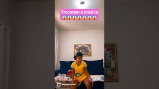 meu Deus kkk trocaram a música 🤣🤣🤣#SHORTS