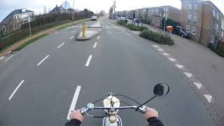 PUCH VS50 1960 NIEUWE KOPPAKKING ER OP GEZET.