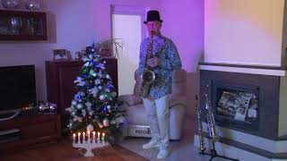 Dean Martin - Rudolph The Red Nosed Reindeer (Tenor Saxophone Cover)