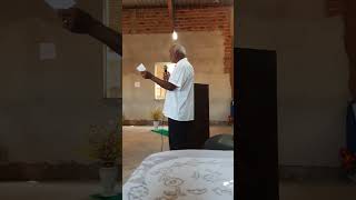 irmão Paulo dando uma mensagem de Deus para você.