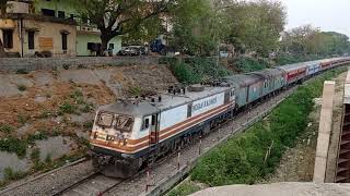 19716- Gomti Nagar Jaipur Express Departure Manak Nagar Outer |