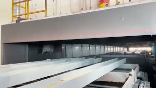 Steel structure intelligent spray painting production line