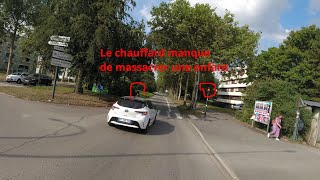 Les cyclistes font n'importe quoi: feu rouge, stop, refus de priorité piéton, manque d'écraser 1🚶‍♀️