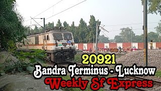 20921-Bandra Terminus-Lucknow Weekly SF Express | Bandra-Lucknow Weekly SF Express | Indian Railway