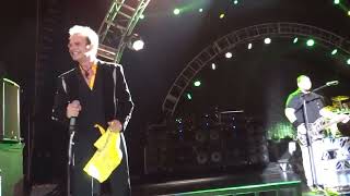 VAN HALEN - EVERYBODY WANTS SOME!! FRONT ROW SHORELINE MOUNTAIN VIEW CALIFORNIA 7.16.15