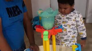 Playing Water Table l Oatmeal l Toys Review l 2am Sleepless Night with baby l