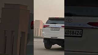 FORTUNER Flying in air on highway 🛣️ full mast #shots #trending #shorts