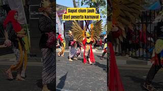 Dapat Cium jauh dari peserta karnaval #shorts #beautiful #love