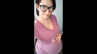 28 weeks pregnant/Third trimester