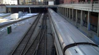 Metra 414 Pulls out of Union Station to Continue Down the Chicago-Milwakee Subdivision