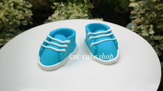 How to Make a Baby Boy Shoes Cake Topper without Molder / Cutter