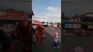 Pingin Foto Bareng Iron Man