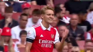 Résumé Arsenal vs Séville (6-0) Gabriel Jésus marque un triplé.